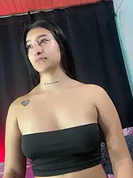 EVAH LEE  online show from 12/20/25, 03:02