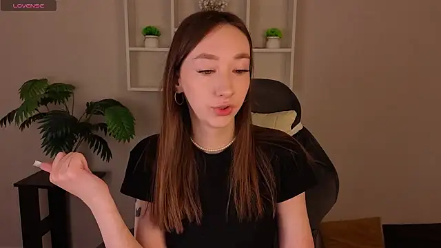 Miche1le Allenne online show from 03/07/26, 01:02