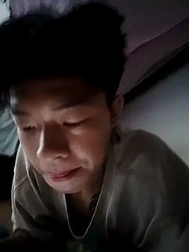 Snapshot of junjun1189 chatting on 10/12/25, 10:53 junjun1189 online show from 10/12/25, 10:53