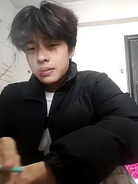 Snapshot of junjun1189 chatting on 12/14/25, 12:38 junjun1189 online show from 12/14/25, 12:38