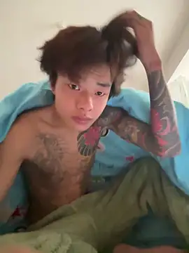 Snapshot of junjun1189 chatting on 02/07/26, 02:15 junjun1189 online show from 02/07/26, 02:15