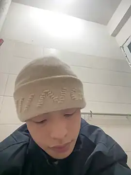 Snapshot of junjun1189 chatting on 02/11/26, 05:40 junjun1189 online show from 02/11/26, 05:40