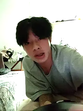 Snapshot of junjun1189 chatting on 07/02/26, 12:32 junjun1189 online show from 07/02/26, 12:32