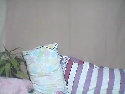 Snapshot of 66pineapple chatting on 10/01/25, 03:18 66pineapple online show from 10/01/25, 03:18