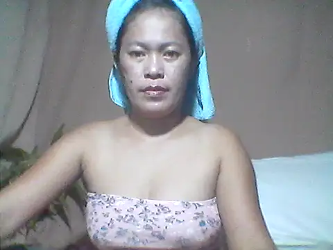 Snapshot of 66pineapple chatting on 10/13/25, 06:02 66pineapple online show from 10/13/25, 06:02