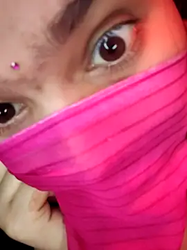 annanya01 online show from 12/04/25, 11:30