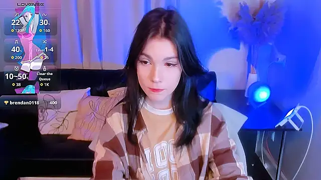 Snapshot of Sophie_SkyAngel chatting on 09/14/25, 08:52 Sophie SkyAngel online show from 09/14/25, 08:52