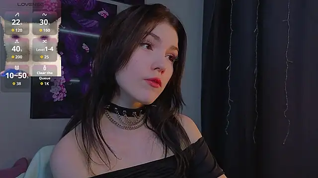 Snapshot of Sophie_SkyAngel chatting on 11/24/25, 02:17 Sophie SkyAngel online show from 11/24/25, 02:17