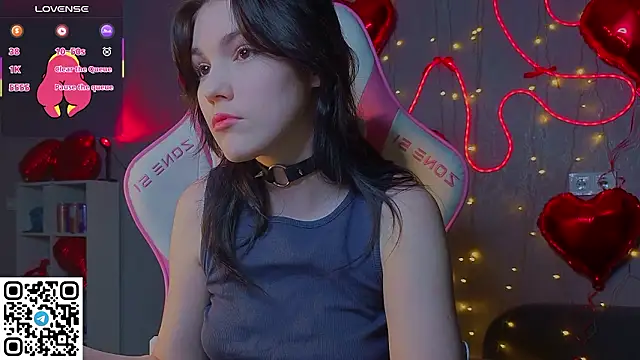 Snapshot of Sophie_SkyAngel chatting on 02/08/26, 05:38 Sophie SkyAngel online show from 02/08/26, 05:38