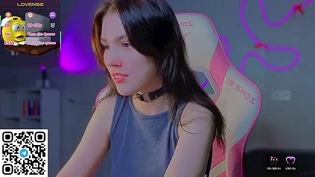 Snapshot of Sophie_SkyAngel chatting on 02/26/26, 06:29 Sophie SkyAngel online show from 02/26/26, 06:29