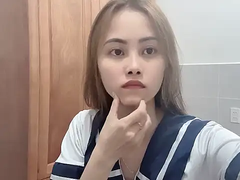 Truclynk1702 online show from 09/16/25, 03:46