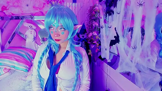 Akane Hikari  online show from 10/28/25, 03:32