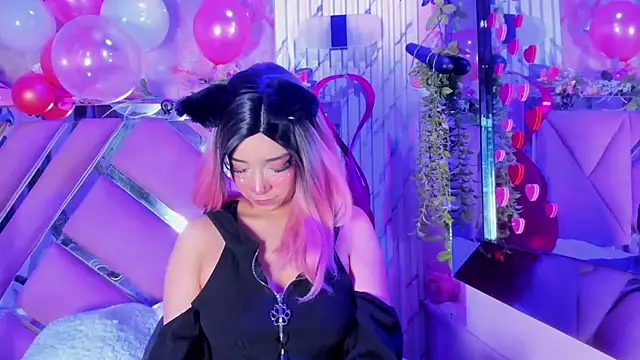 Akane Hikari  online show from 02/11/26, 03:33