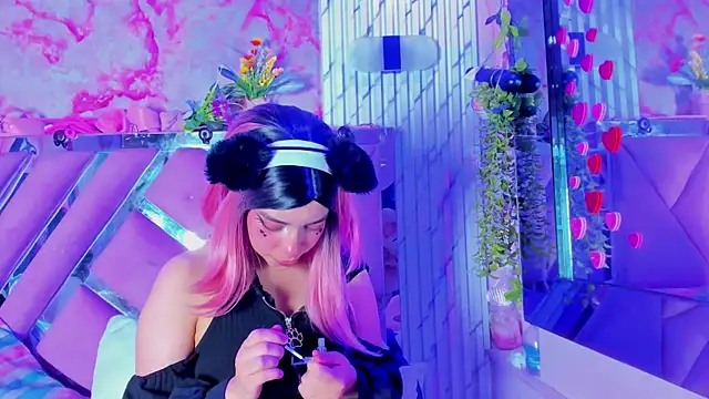 Akane Hikari  online show from 04/08/26, 03:06