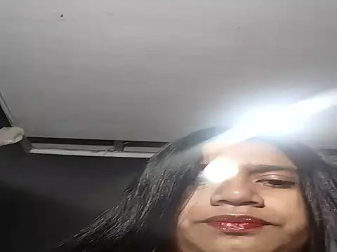 Snapshot of Valentina_Ximena chatting on 11/08/25, 11:14 Valentina Ximena online show from 11/08/25, 11:14