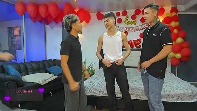 Bisexlifehot   online show from 02/19/26, 11:23