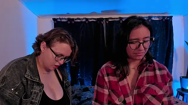 CrazyCakes  online show from 04/01/26, 02:12