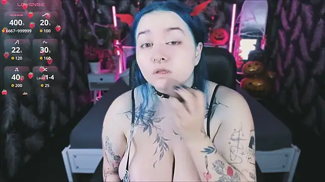 Mira Fyre online show from 10/26/25, 08:48