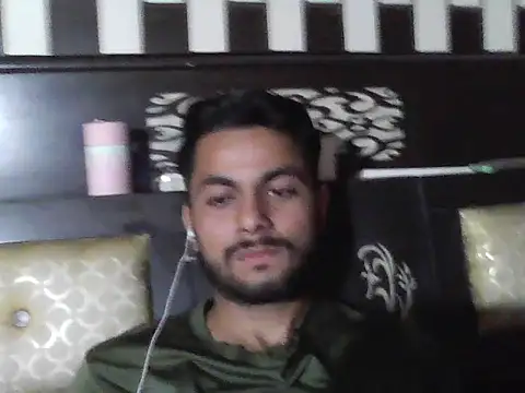 ursdreamperson online show from 11/05/25, 05:29