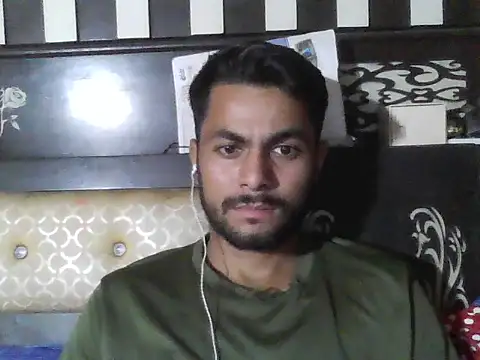 ursdreamperson online show from 11/06/25, 02:29