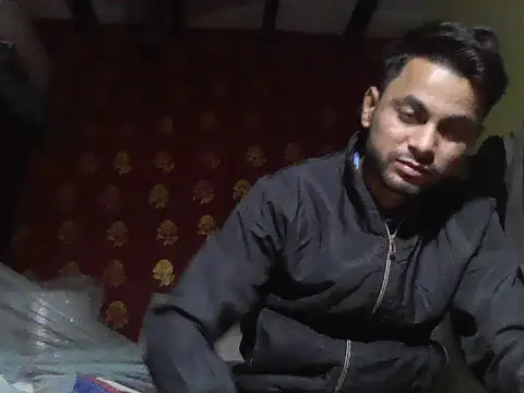 ursdreamperson online show from 11/25/25, 03:50