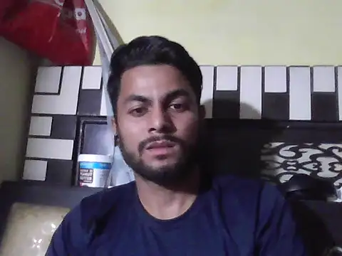 ursdreamperson online show from 12/23/25, 09:51