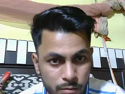 ursdreamperson online show from 04/20/26, 02:20