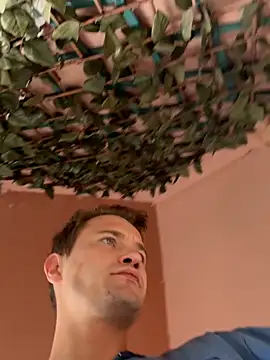 Italy sex boy online show from 10/15/25, 12:16