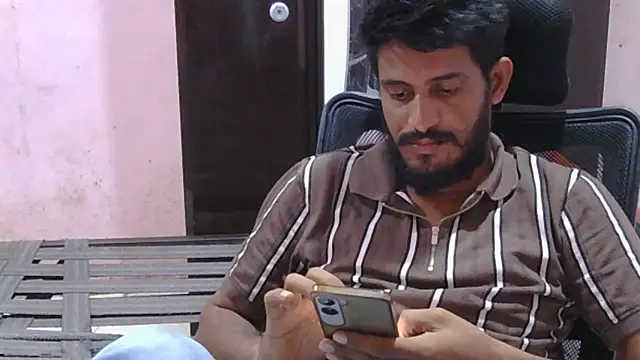 krishjaat43 online show from 04/15/26, 08:42