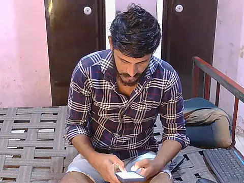 Snapshot of krishjaat43 chatting on 06/17/26, 08:28 krishjaat43 online show from 06/17/26, 08:28