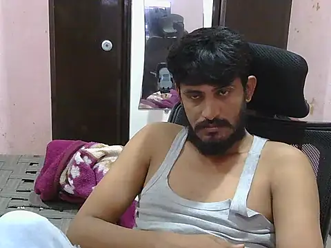 Snapshot of krishjaat43 chatting on 06/20/26, 04:37 krishjaat43 online show from 06/20/26, 04:37