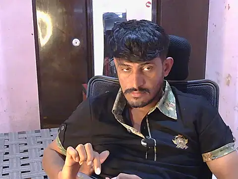 Snapshot of krishjaat43 chatting on 07/09/26, 03:49 krishjaat43 online show from 07/09/26, 03:49