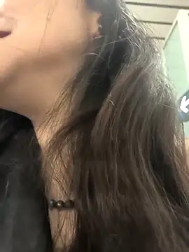 Snapshot of wsyx326 chatting on 10/18/25, 08:15 wsyx326 online show from 10/18/25, 08:15