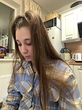 yourfavpsy  online show from 04/13/26, 05:40