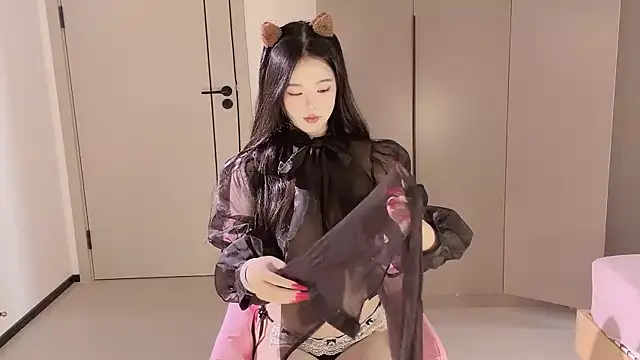 MM-feifei online show from 03/16/26, 07:45