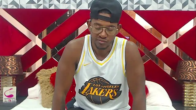 AndyCalifornia1 online show from 12/22/25, 11:02