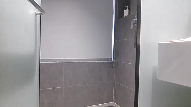 Snapshot of BigDickDaddddy chatting on 10/11/25, 06:23 BigDickDaddddy online show from 10/11/25, 06:23