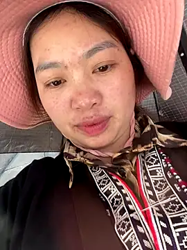 Nhung584 online show from 10/27/25, 05:33