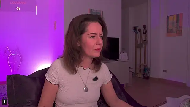 Witch in Silk online show from 11/14/25, 09:46