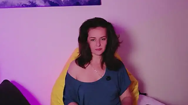 Witch in Silk online show from 03/12/26, 08:04