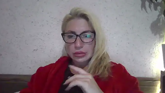 fox red lady7 online show from 10/05/25, 07:12