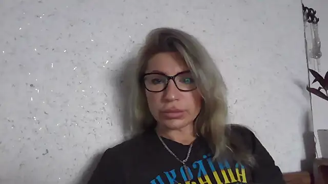 fox red lady7 online show from 01/11/26, 07:35