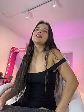 LUNAA    online show from 03/31/26, 03:30