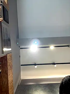 sonwmelt1 online show from 09/21/25, 06:37