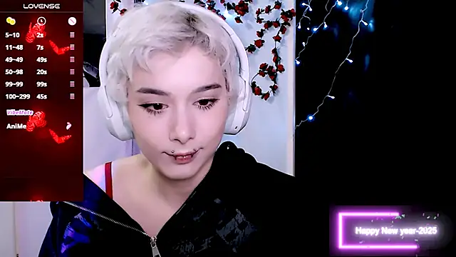 SophieAsh online show from 12/15/25, 11:31