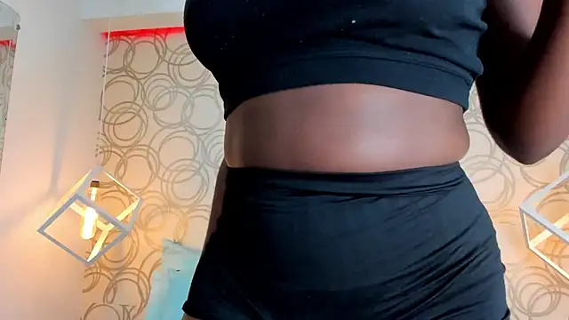 DahianaLopez  online show from 03/08/26, 12:31