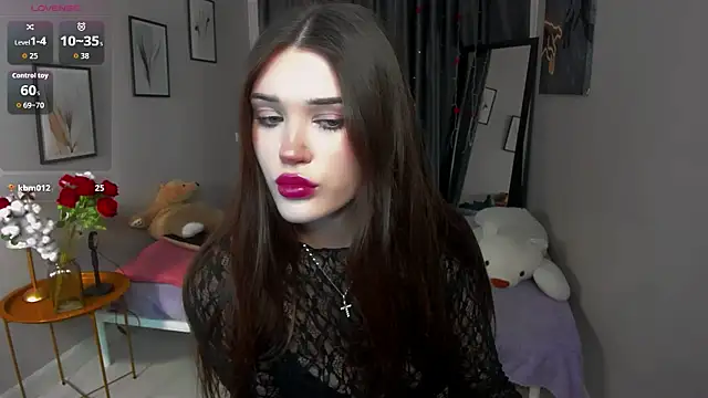 MollyBaby online show from 04/12/26, 02:00