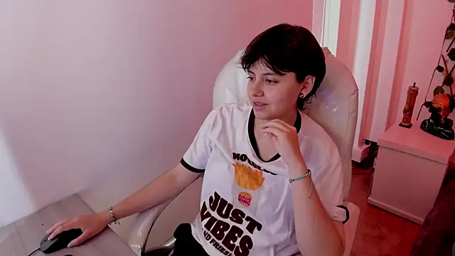 Nathaly ds online show from 01/09/26, 06:53