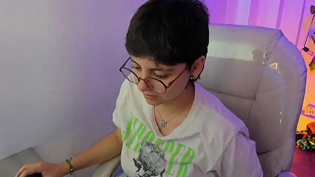 Nathaly ds online show from 03/24/26, 07:52