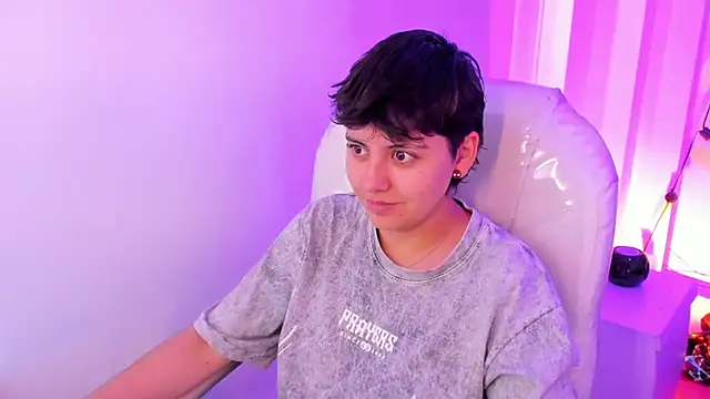 Nathaly ds online show from 03/25/26, 07:31